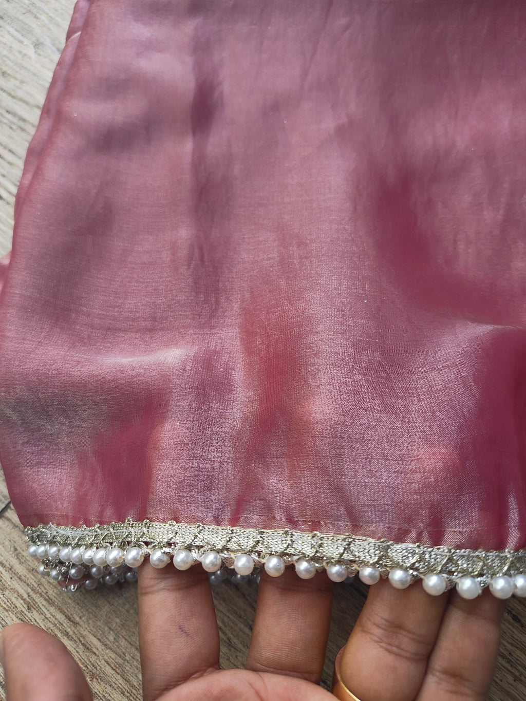 Onion Pink Tissue Sree with Pearl Border