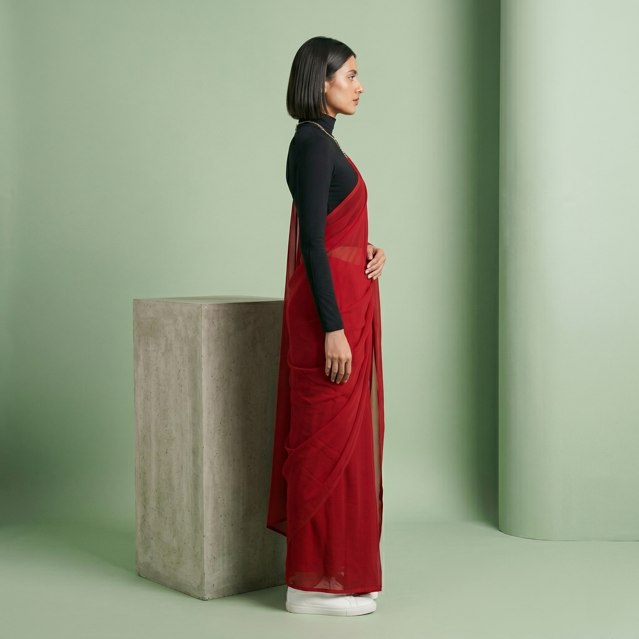 Plain chiffon saree in Red
