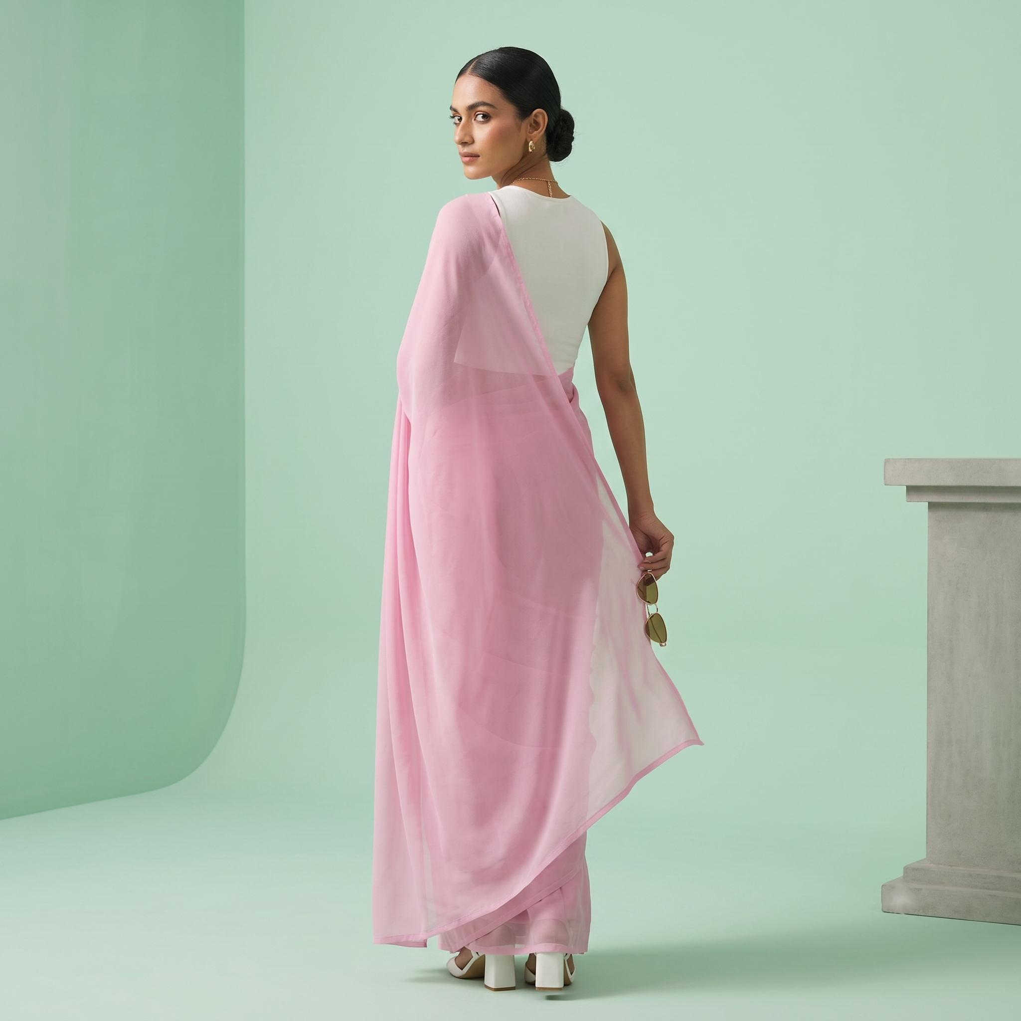 Plain Premium Georgette Saree in Light Pink