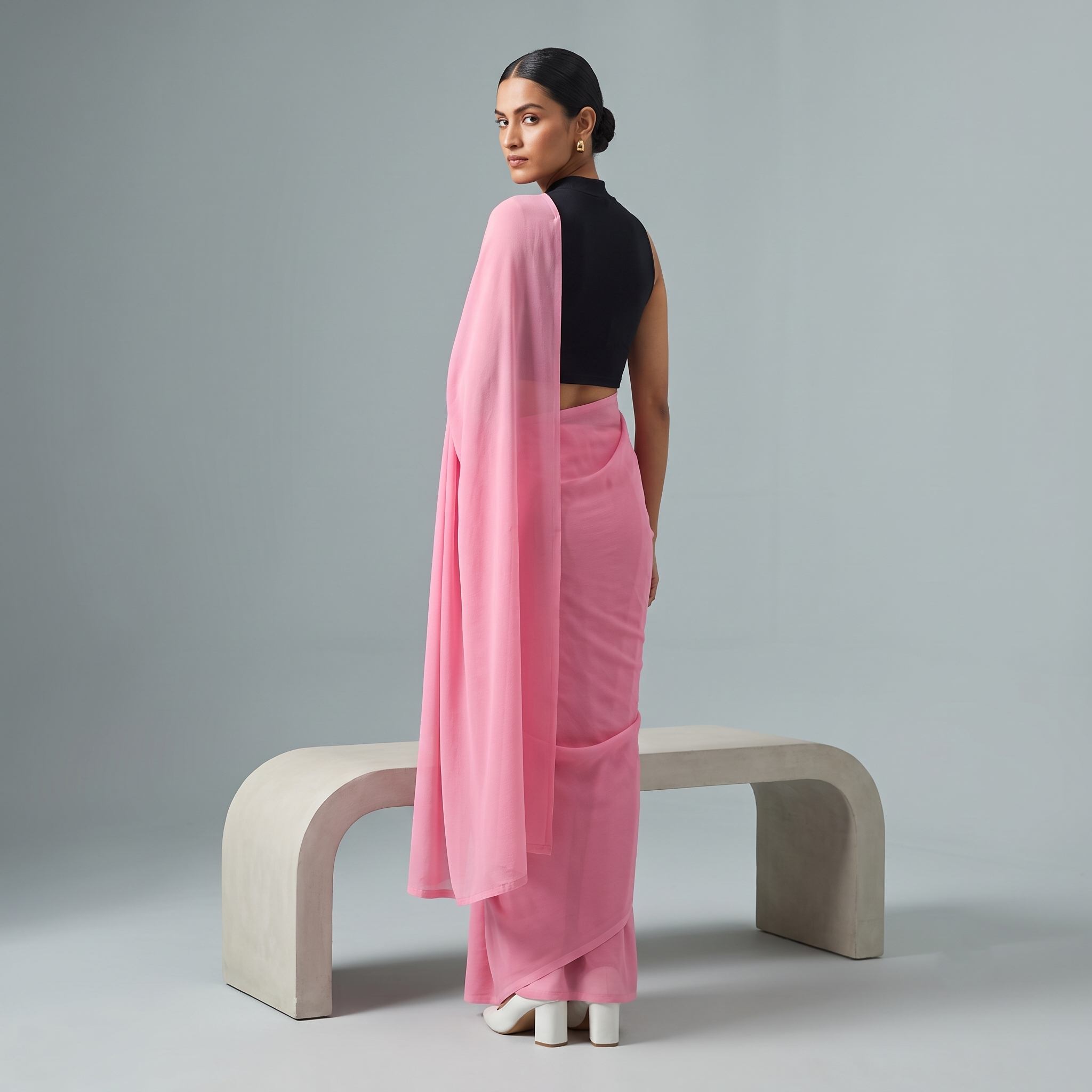 Plain Premium Georgette Saree in Pink Colour