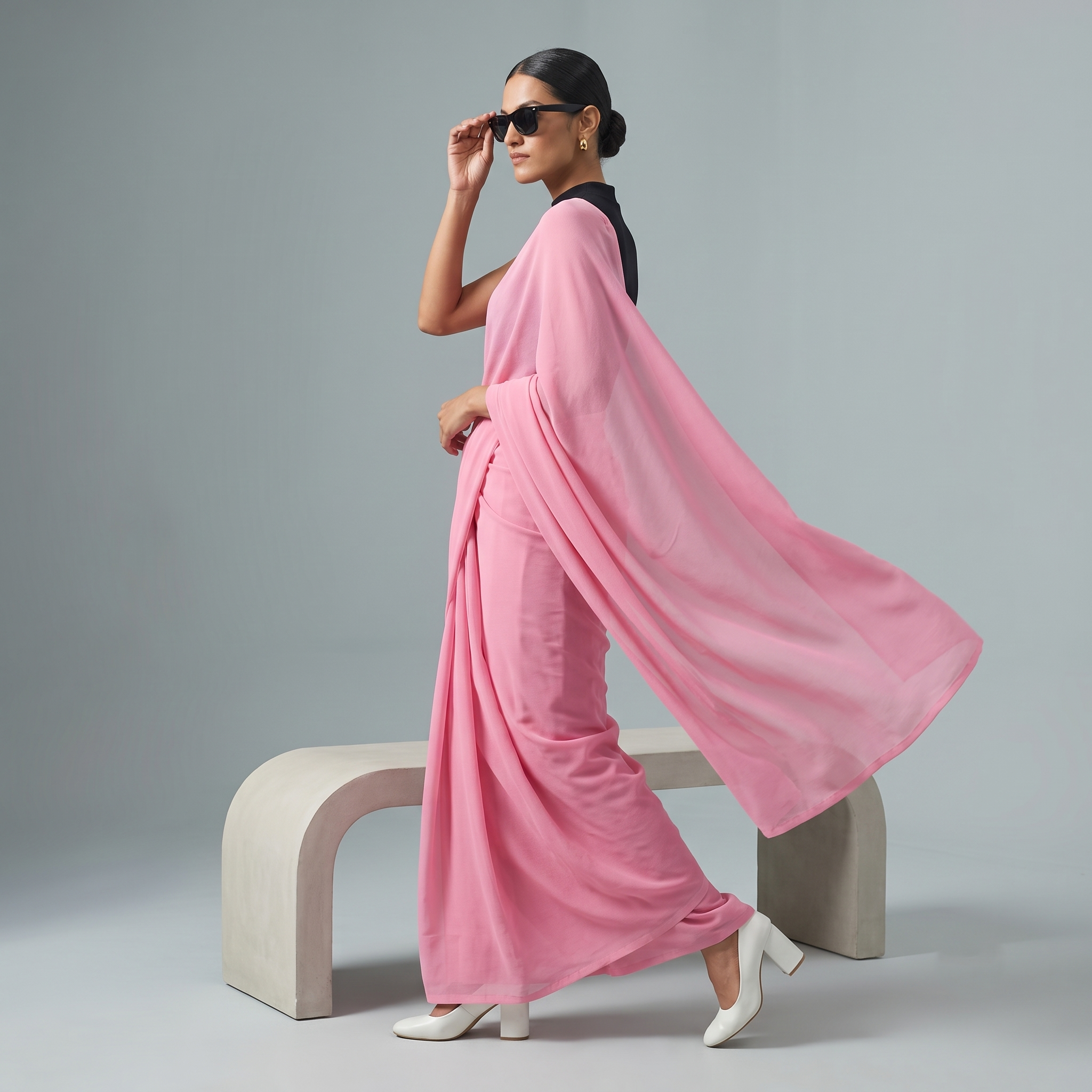 Plain Premium Georgette Saree in Pink Colour
